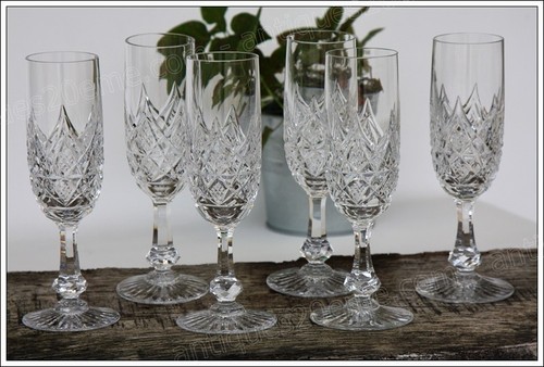 Set flûtes champagne - à,