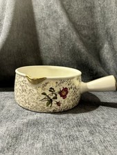 Ancienne casserole en porcelaine  – décor floral doré et rose