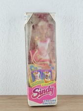 Ancienne poupée Barbie Sindy
