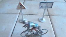 Salza  Cycliste alu + 2 panneaux   TBE