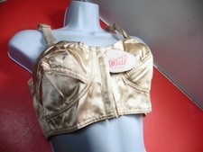 Lot 32 - Ancien Soutien gorge