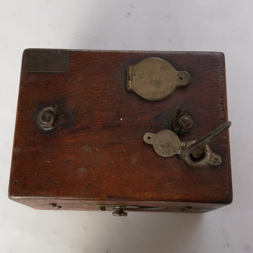 Ancien constateur pigeon - ancien,