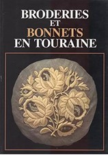 Broderies et bonnets en