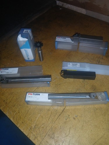 Lot outils pour tour - outils,