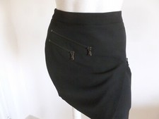 NEUVE SUPERBE JUPE DROITE COURTE MARQUE LIU.JO HAUT DE GAMME NOIRE T.42