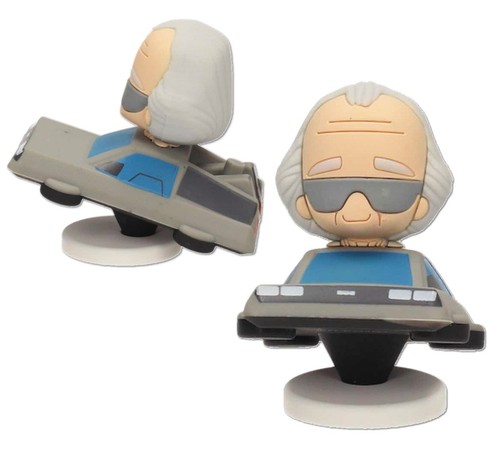 Figure doc brown - et, delorean