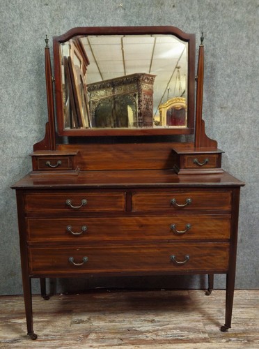 Commode psyché anglaise