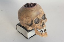 Pyrogène Crâne Memento mori Franc-maçon porcelaine biscuit (74487)