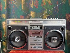 SHARP GF-9696 Portable Radio