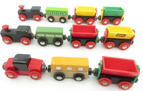 Brio wooden train cars - 11,