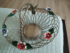 Panier métallique  Vintage tressé avec Fleurs métalliques .27 X 30