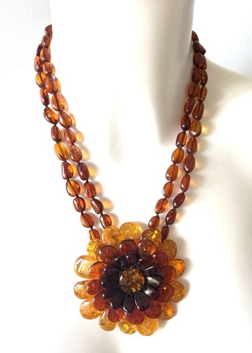 Collier ambre baltique - , ancien