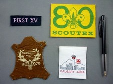 LOT DE 4 ÉCUSSONS DE