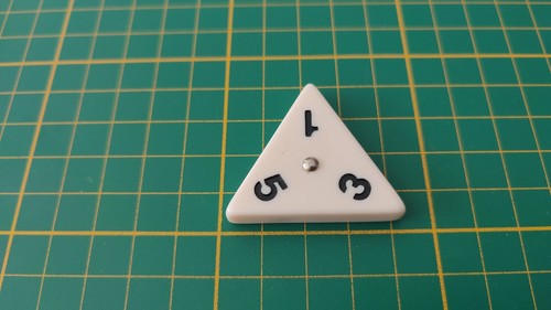 Pièce triangulaire 1 - 5,