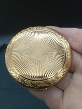 Poudrier /Boîte A Poudre