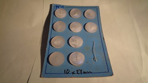 Boutons lot 28 - boutons,