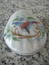 BOÎTE à PILLULES PORCELAINE