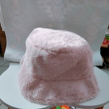 Chapeau  Cloche rose pâle en