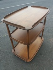 Desserte roulante en orme