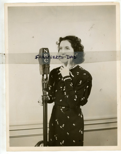 Vintage 8x10 photo radio - vintage,