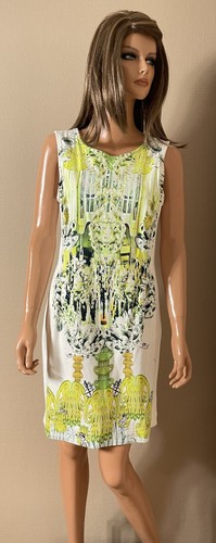 Robe blanche verte texturée - &,