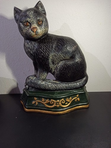Ancien chat fonte bloque - fonte-,