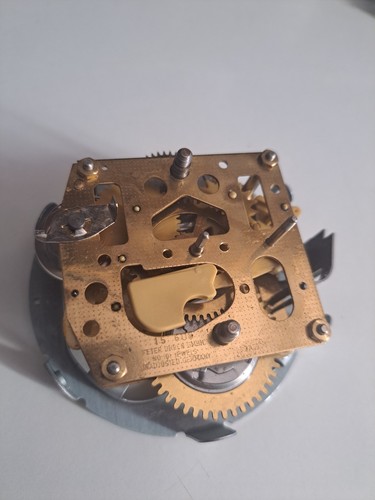 Ancien mouvement pour reveil - ancien,