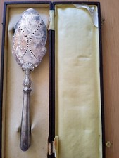 Cuillère dessert en métal