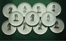 Faïence de Gien 11 Assiettes Dessert "Petit Couturier des Dames  Modes de Paris"