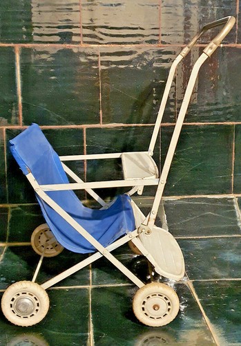 Ancienne poussette jouet - poussette,