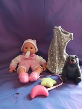 POUPON   COROLLE   30 cm, yeux dormeurs  plus GIGOTEUSE  2017