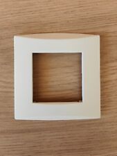 Plaque  ALVAIS ALOMBARD SCHNEIDER Electric ALB81000