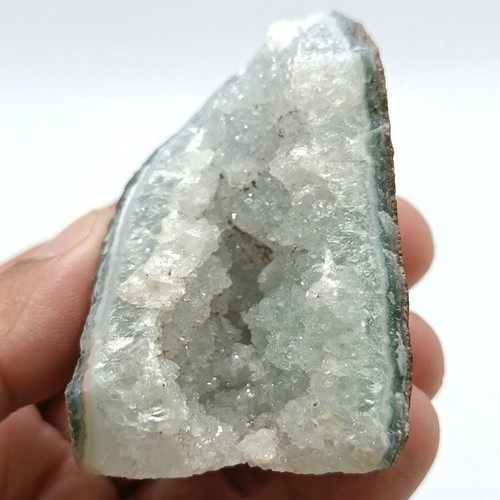 Améthyste géode 123 druse - g,