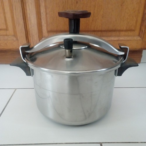 Cocotte minute seb litres - litres,