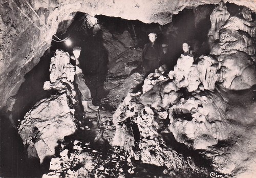 Blanot les grottes - blanot,