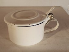 Ancienne Tasse  a Couvercle En
