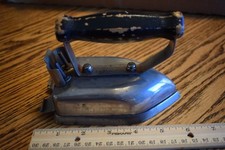 Vintage Kwik Way Travel Iron 