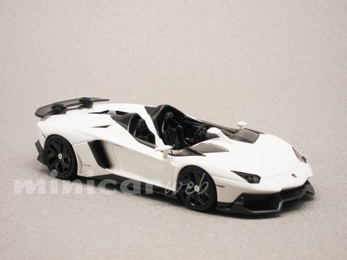 Lamborghini aventador - lamborghini, j