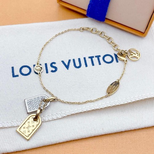 Louis vuitton nanogram tag - vuitton,