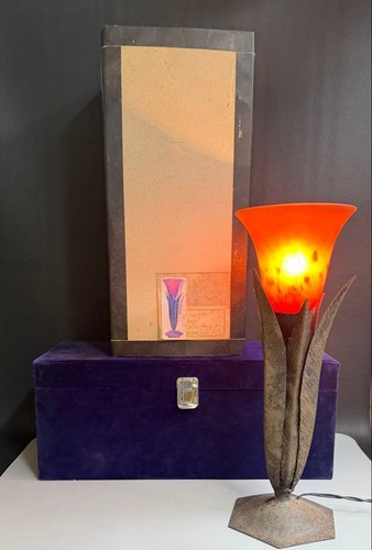 Rare grande lampe tulipe