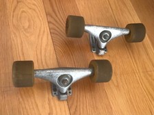 Gullwing trucks Nick Carver + Sector Nine wheels