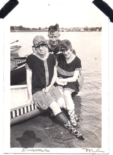 Vintage photograph girls lake - girls,