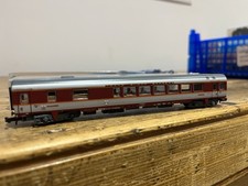 wagon voyageur Échelle N Trix 