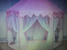 GRANDE TENTE / CHÂTEAU DE