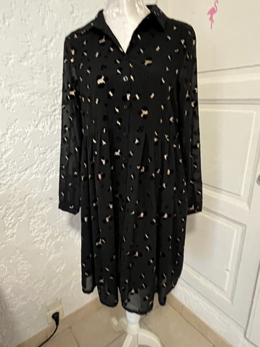 Très jolie robe noir l - très,