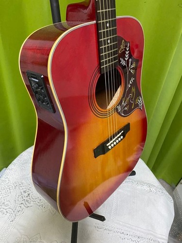 Guitare électrique acoustique