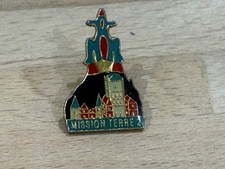 a PINS PIN  DIVERS MISSION TERRE 2 L. RON HUBBARD ECRIVAIN