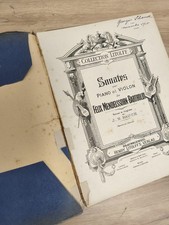 Ancien livre partitions