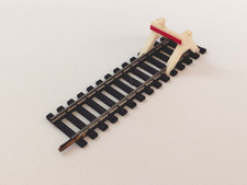 JOUEF 4780 HO  Rail Acier droit Heurtoir Béton 1/87