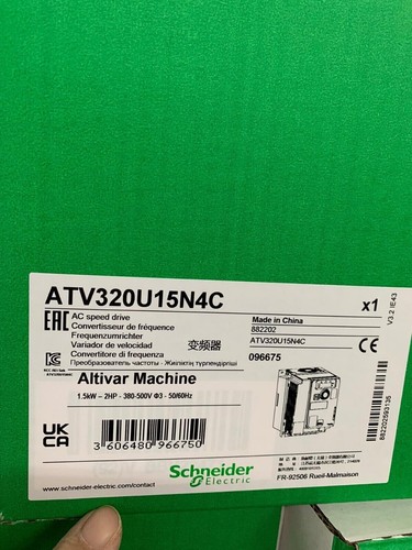 1pc schneider atv320u15n4c - 1pc,